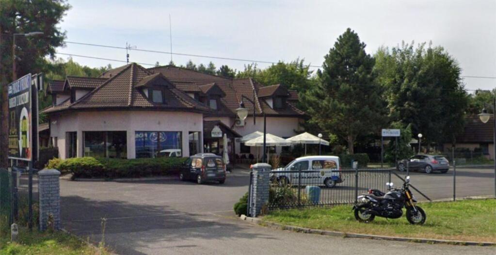 Adampol Pokoje Strumien Exterior foto