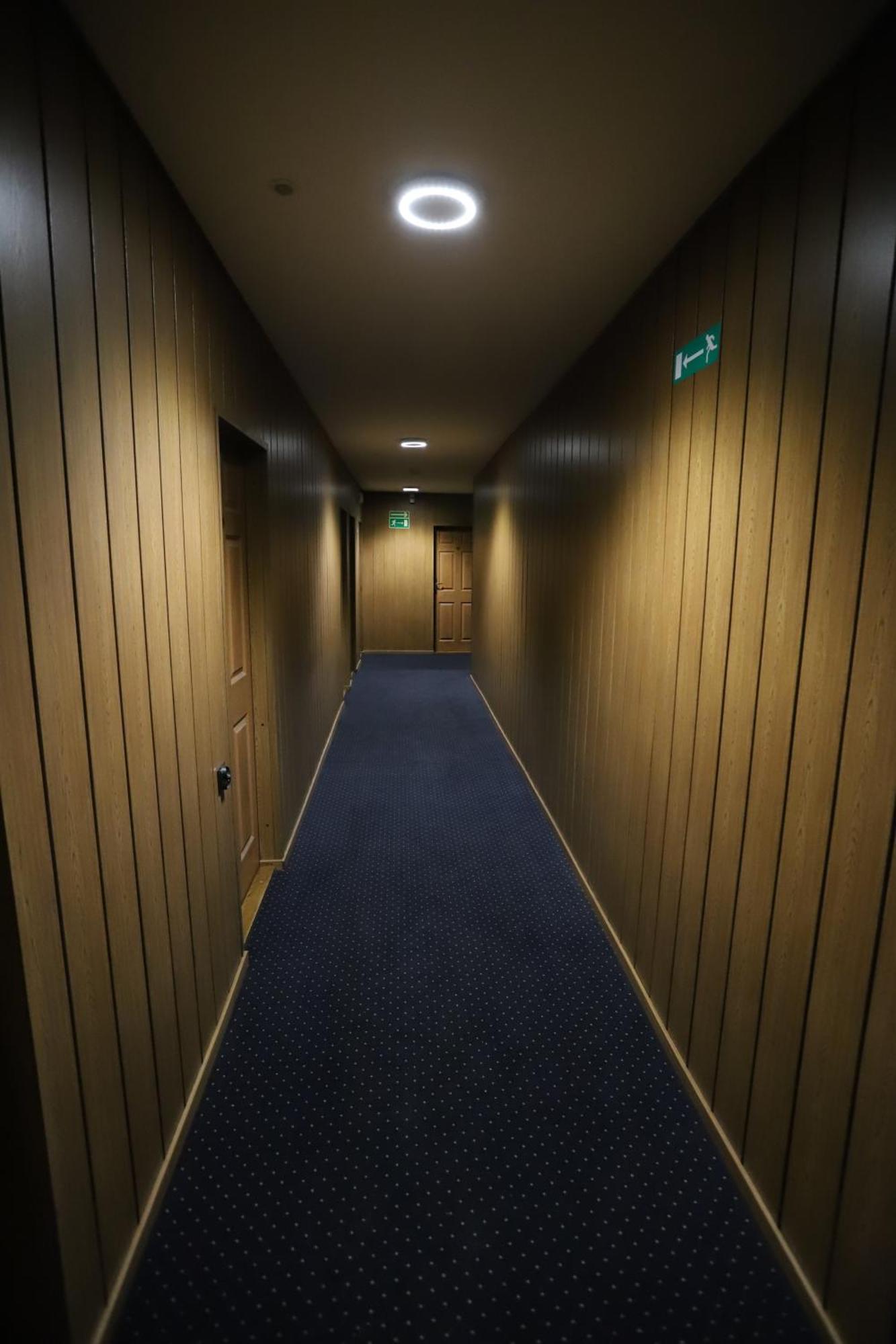 Adampol Pokoje Strumien Exterior foto